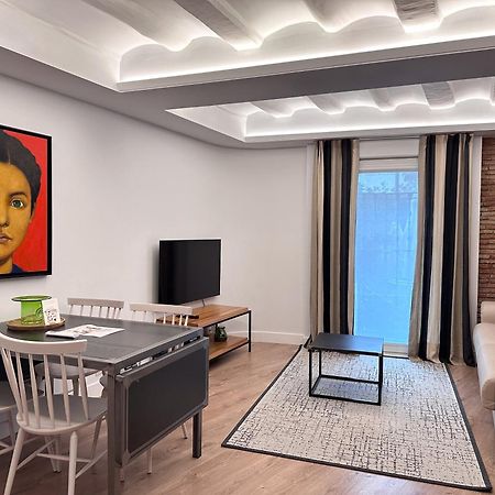 Esencia Del Casco Antiguo Apartment Logrono Luaran gambar