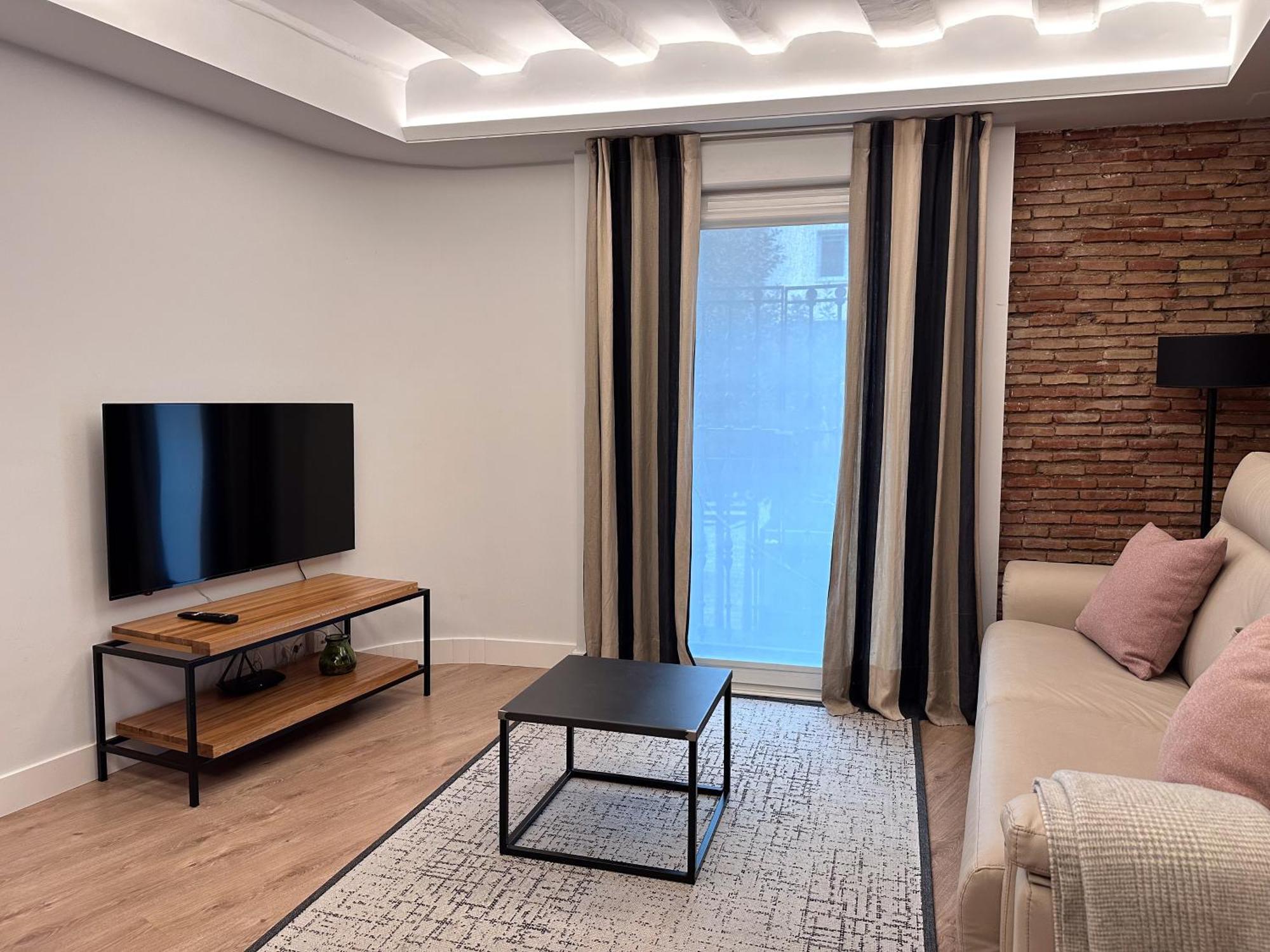 Esencia Del Casco Antiguo Apartment Logrono Luaran gambar